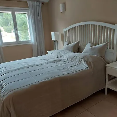 Maison Gamine Mit Privatem Pool 孔格林