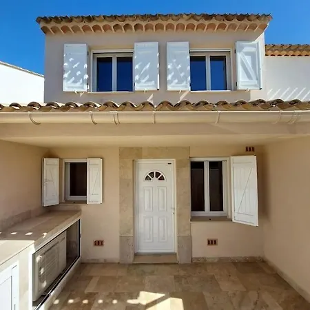Maison Gamine Mit Privatem Pool Feriehus